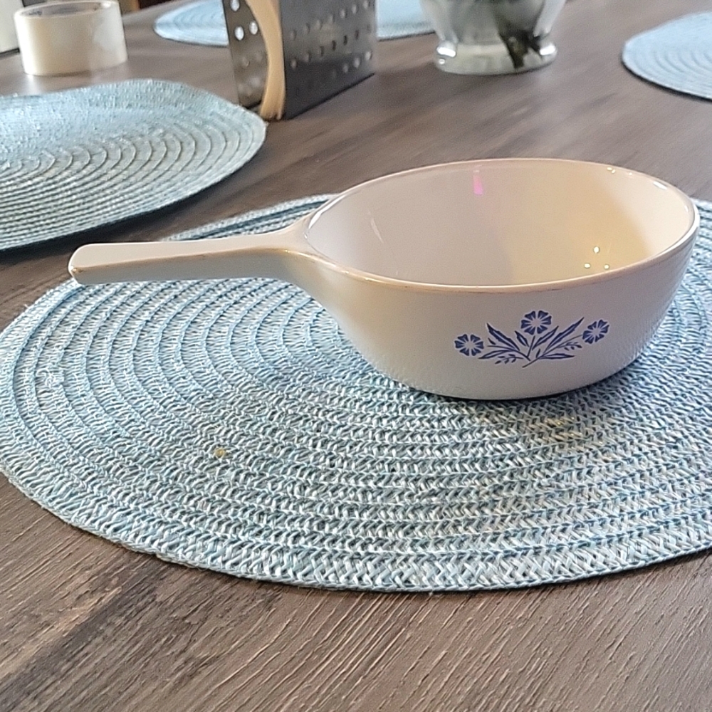 Corningware Vintage Sunflower Blue 1 Pint Saute Pan